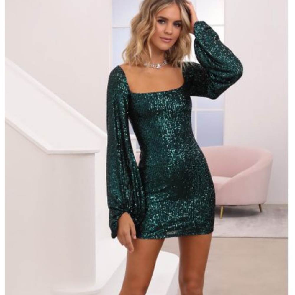 Emerald Sequin Bell Sleeved Dress